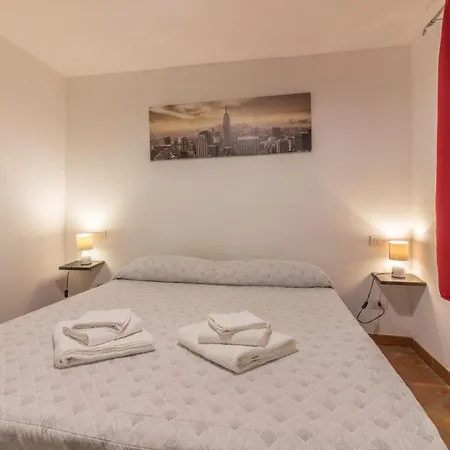 Mariposa Apartman *