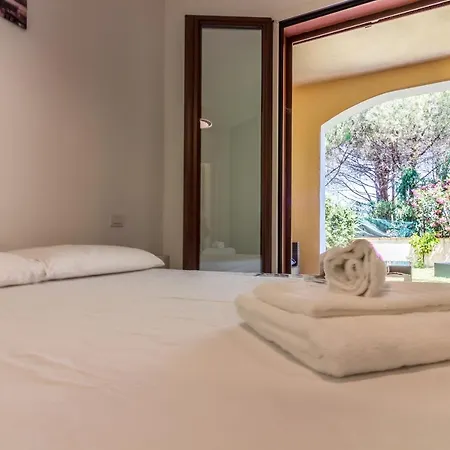Mariposa Apartman *